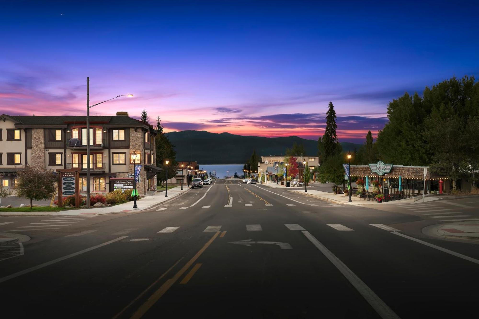 Third Street Inn McCall Eksteriør billede